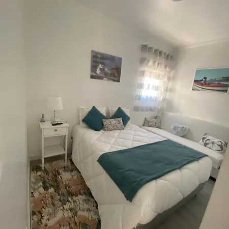 Moradia Ricardo - ナザレ