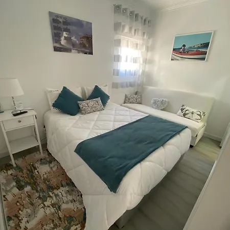 Moradia Ricardo - Alloggio in famiglia Nazaré